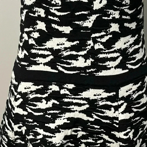 Milly Fit Flare Sleeveless Knit Dress - Picture 9 of 15